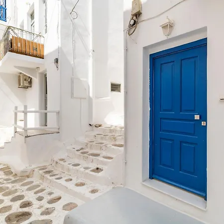 Ground Floor In Apartment